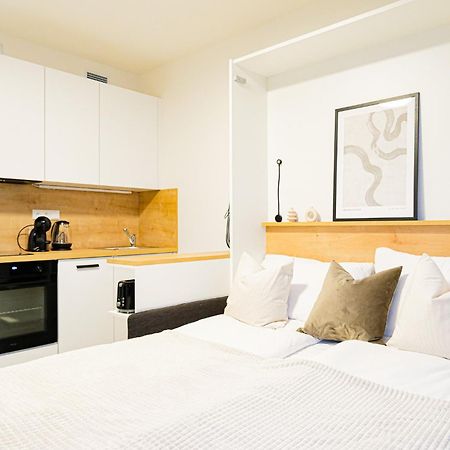 Mymozart Apartments Prague By Rentero Property المظهر الخارجي الصورة