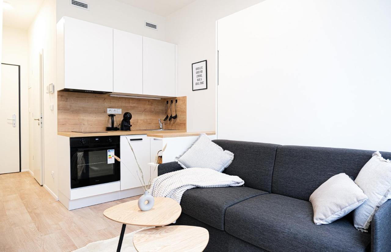 Mymozart Apartments Prague By Rentero Property المظهر الخارجي الصورة