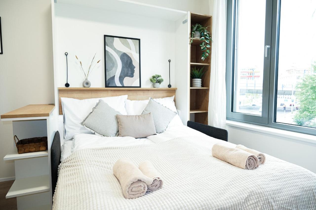 Mymozart Apartments Prague By Rentero Property المظهر الخارجي الصورة